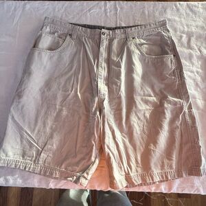 Wrangler Men's Light Tan Flat Front Shorts